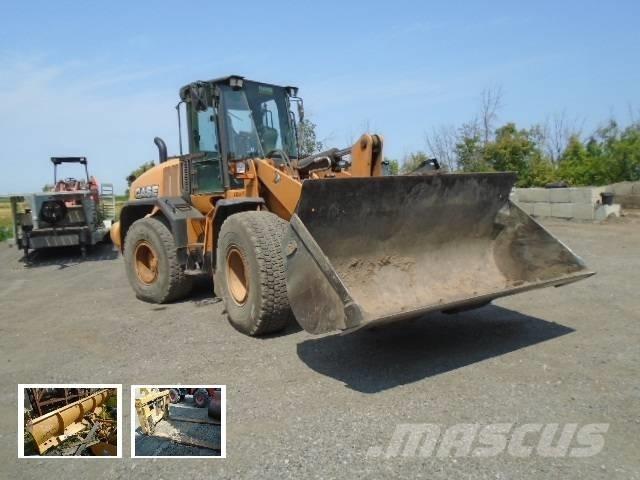 CASE 721 F Incarcator pe pneuri