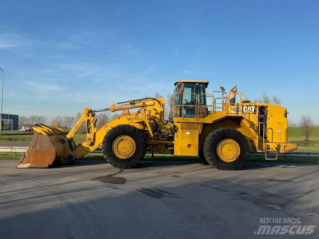 CAT 988G Incarcator pe pneuri