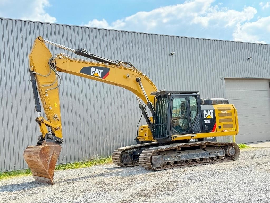 CAT 326 F L Excavatoare pe șenile
