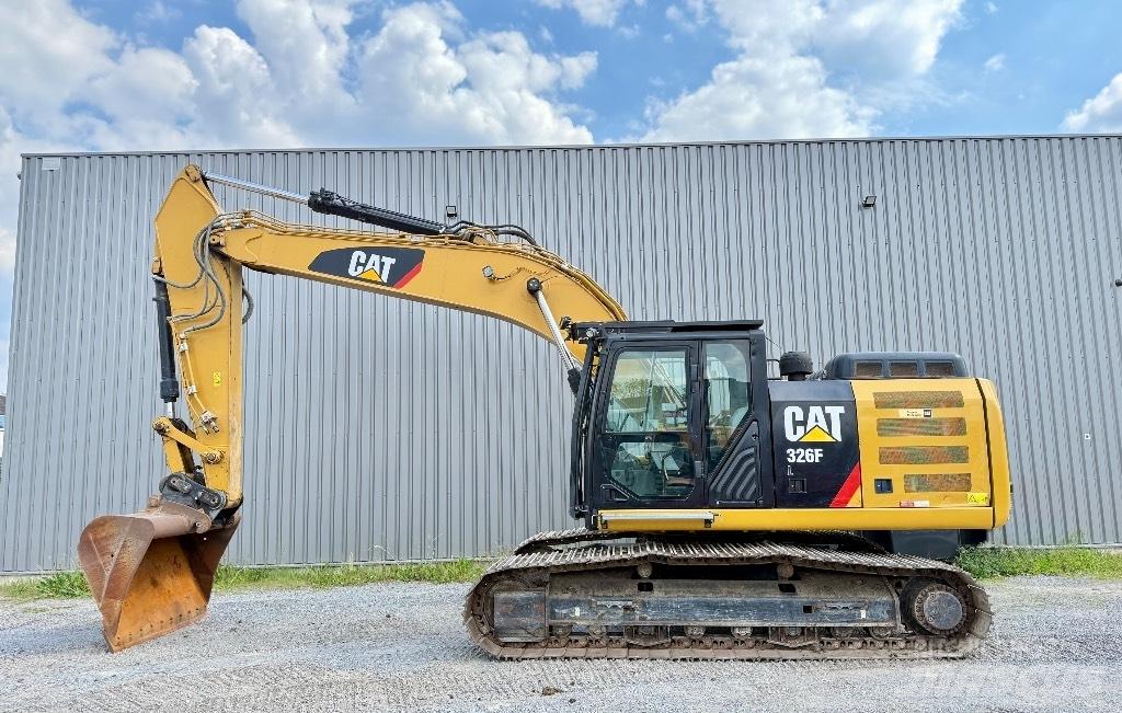 CAT 326 F L Excavatoare pe șenile
