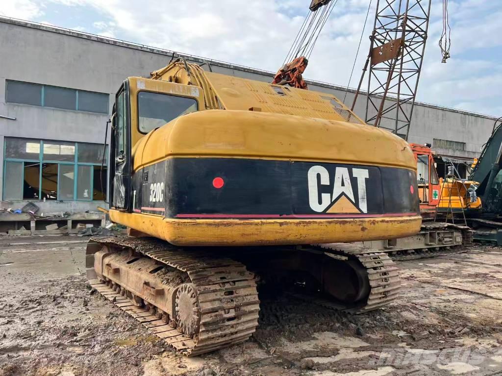 CAT 320 C L Excavatoare pe șenile
