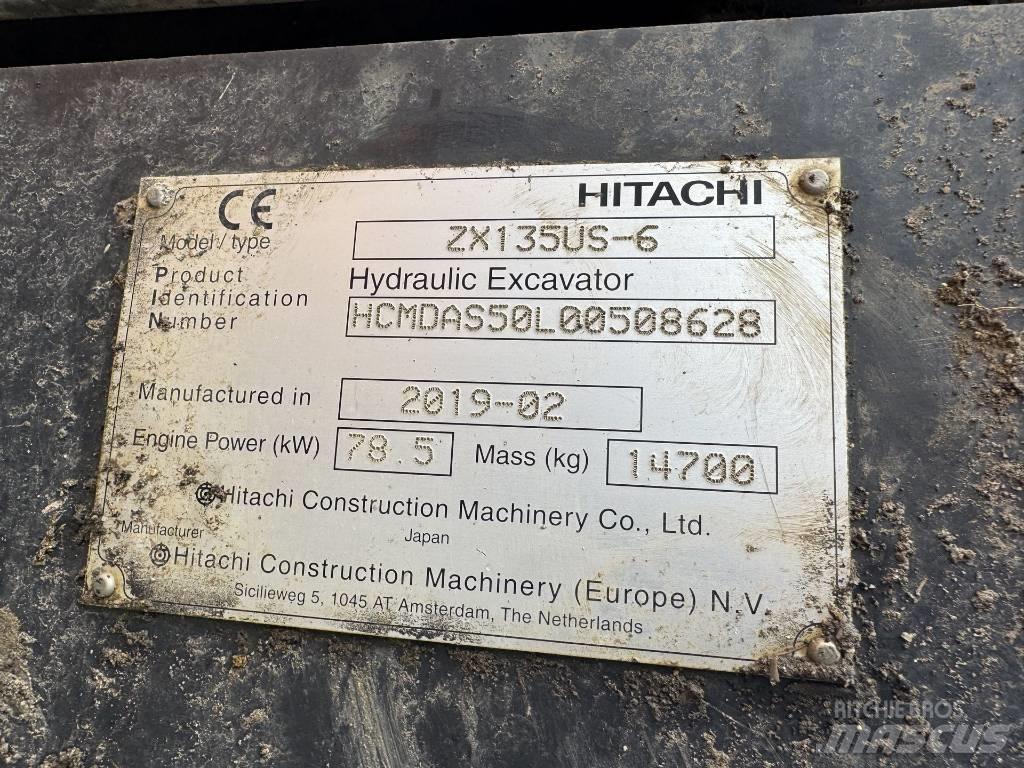 Hitachi ZX 135 US-6 Excavatoare pe șenile
