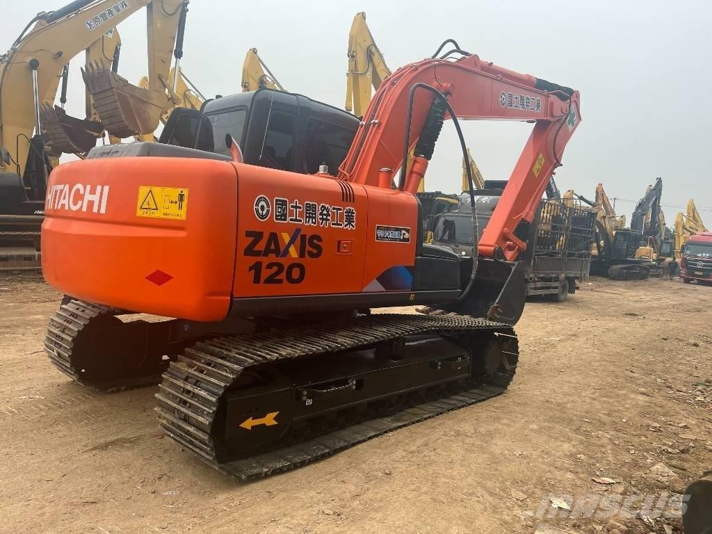 Hitachi ZX 120-6 Excavatoare pe șenile
