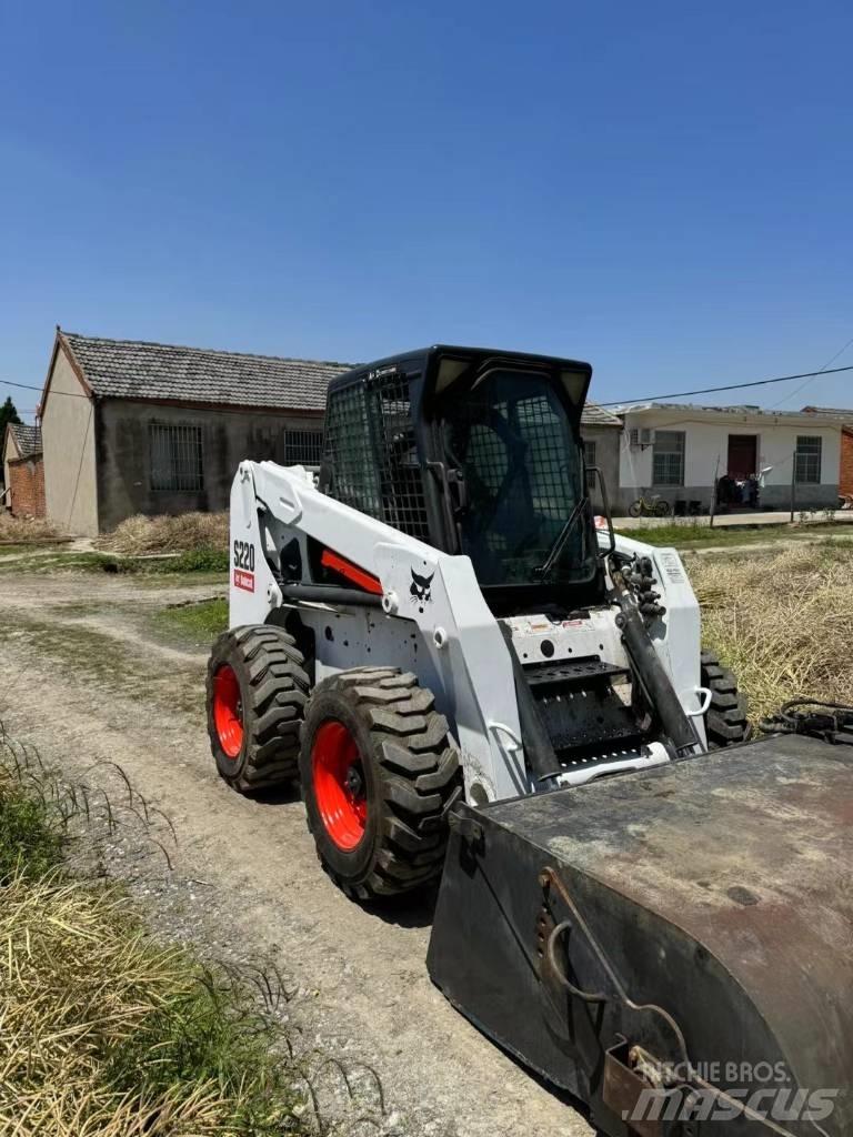Bobcat S 220 Mini incarcator