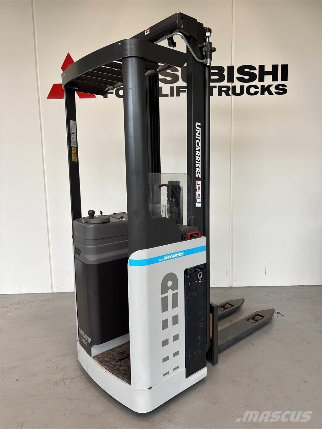 Atlet A160 Transpaleti autopropulsanti