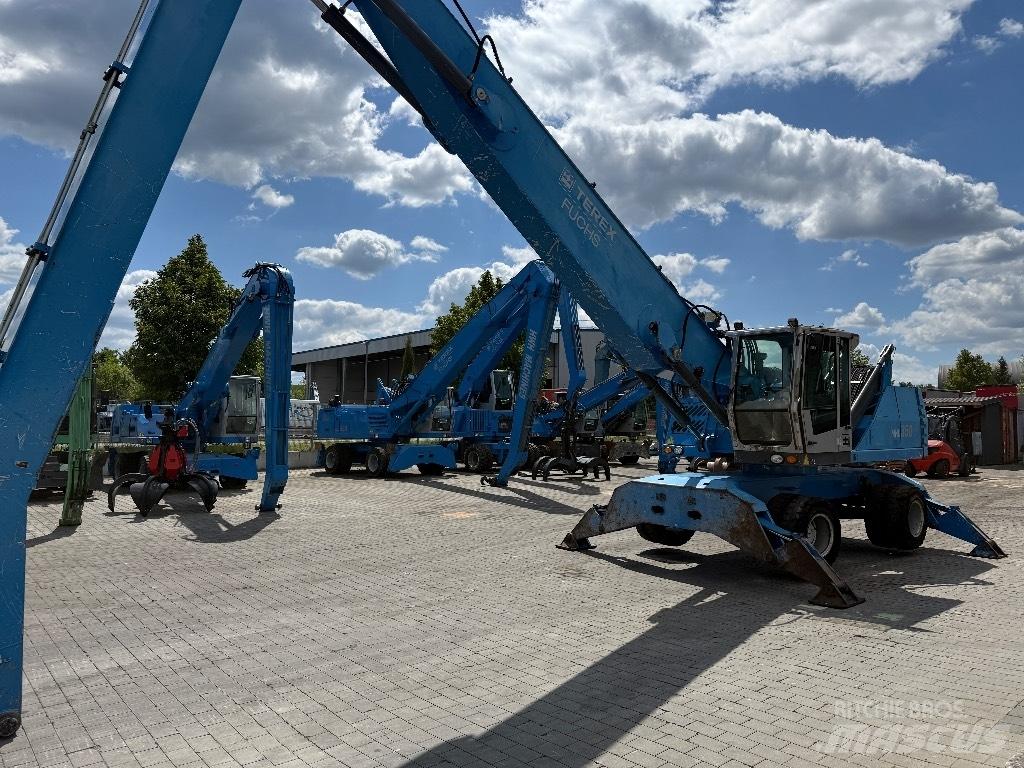 Fuchs MHL 350 D Paleta de manipulare