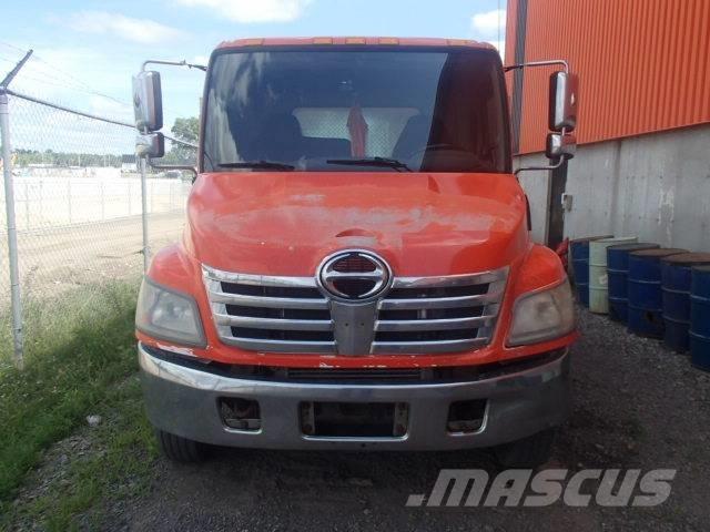 Hino 185 Camioane platforma/prelata