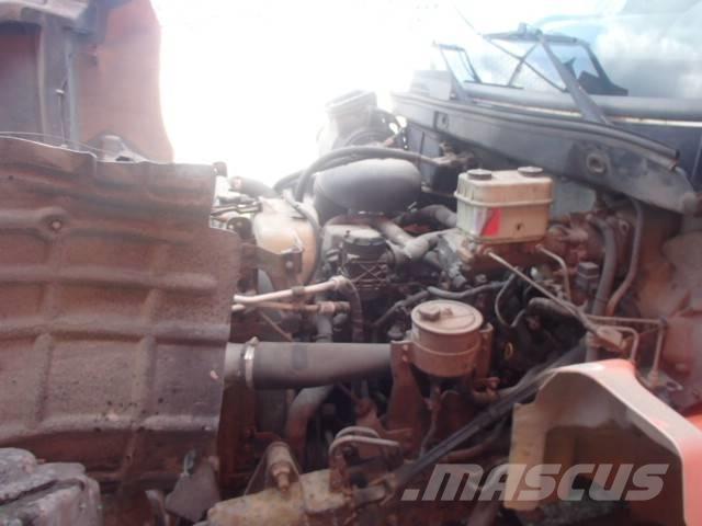 Hino 185 Camioane platforma/prelata