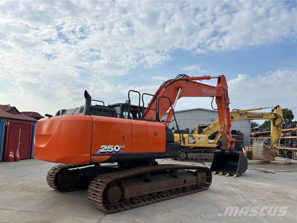 Hitachi ZX 250 LC-6 Excavatoare pe șenile
