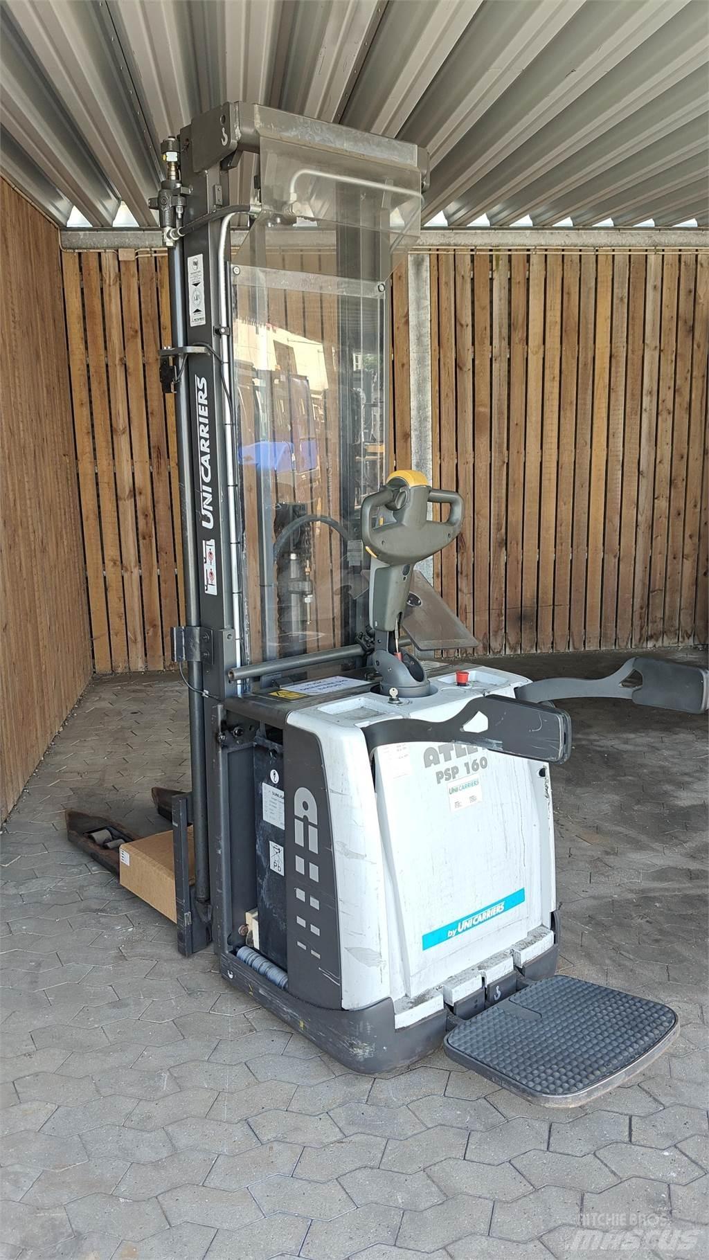 Atlet PSP160 Transpaleta cu platforma