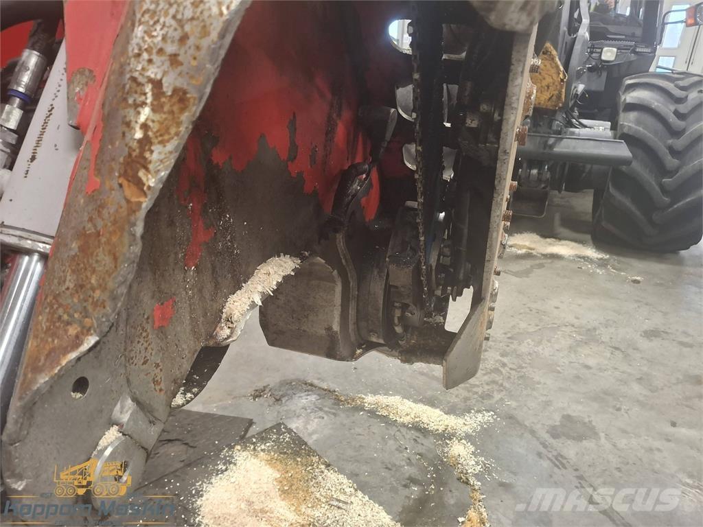 Log Max 3000T Capete pentru culegatoare