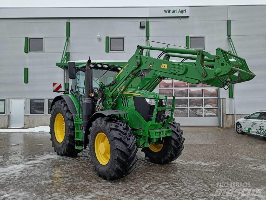 John Deere 6215 R Tractoare