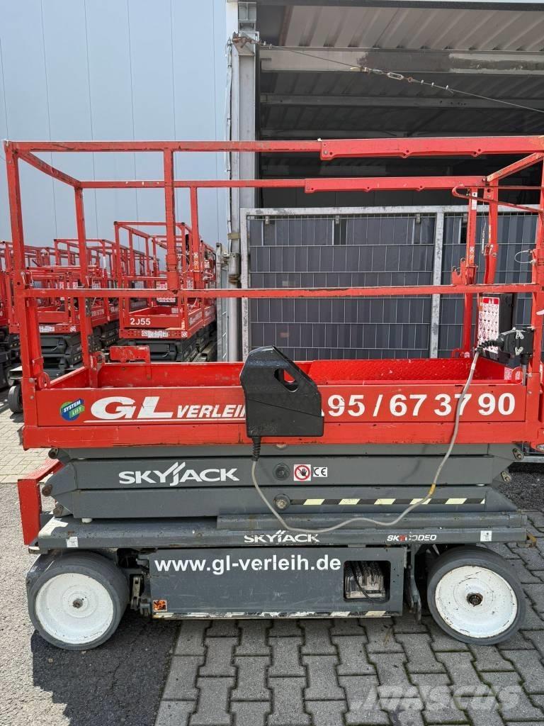 SkyJack SJ 3220 Platforme foarfeca