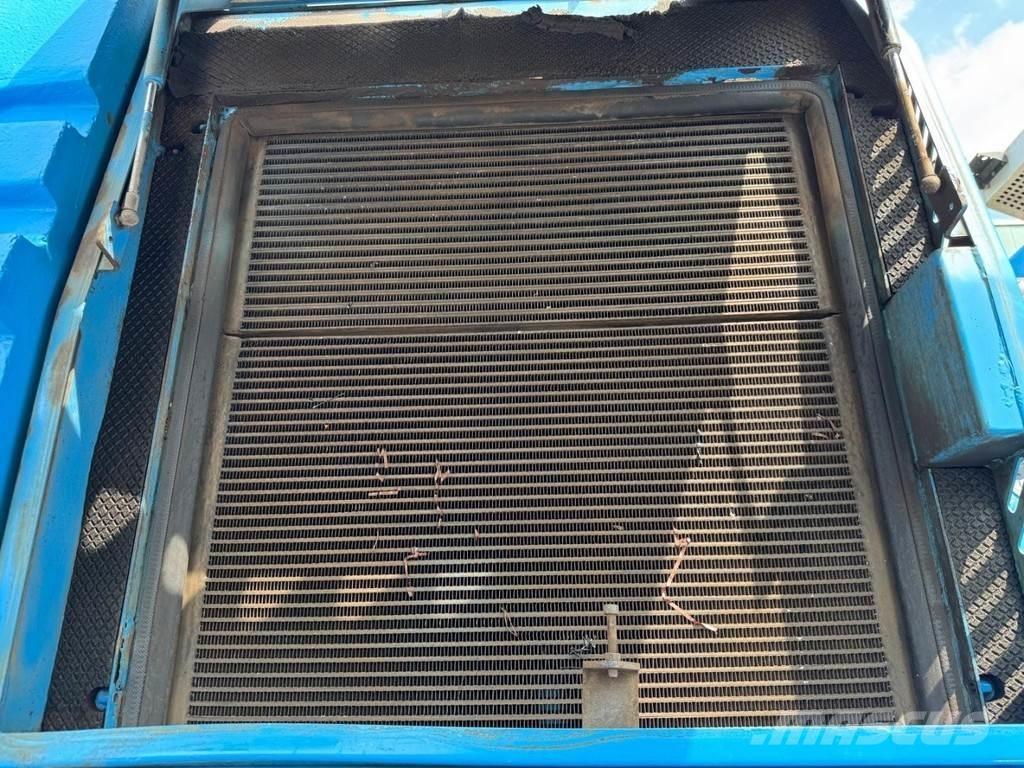 Fuchs MHL 350 Paleta de manipulare