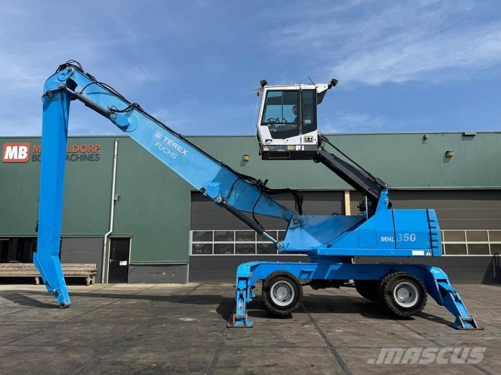 Fuchs MHL 350 Paleta de manipulare