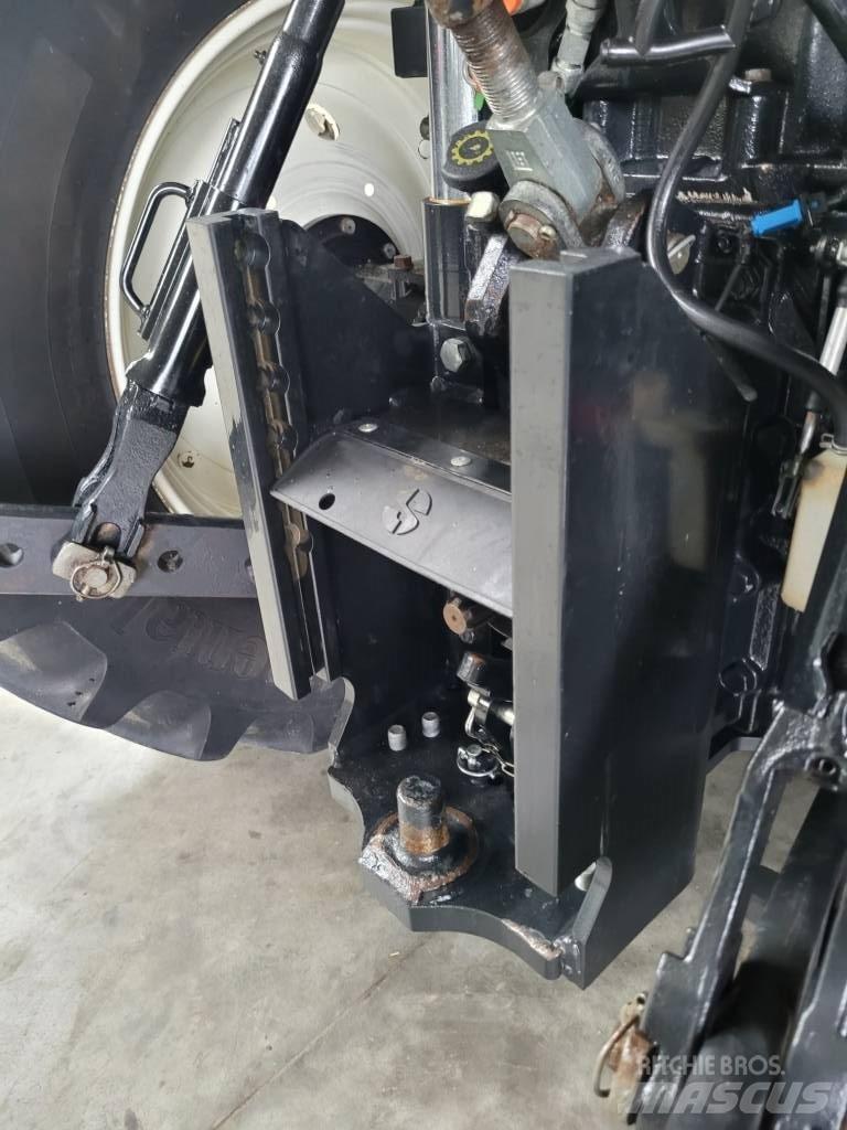 New Holland T 6.140 Tractoare
