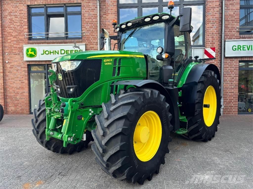 John Deere 6250R Tractoare