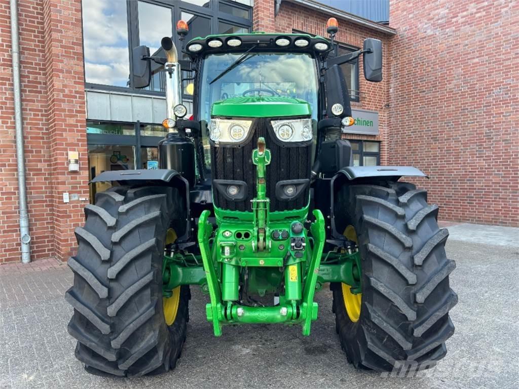 John Deere 6250R Tractoare