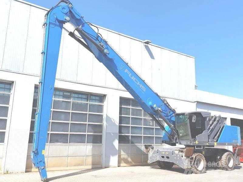 Fuchs MHL 360 F Paleta de manipulare