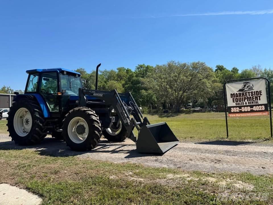 New Holland 8340 Tractoare