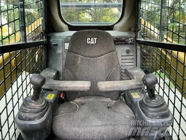 CAT 262 D Mini incarcator
