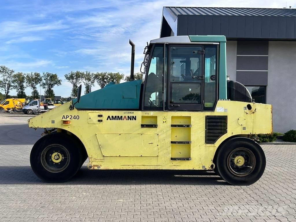 Ammann AP 240 Cilindri compactori cu roti