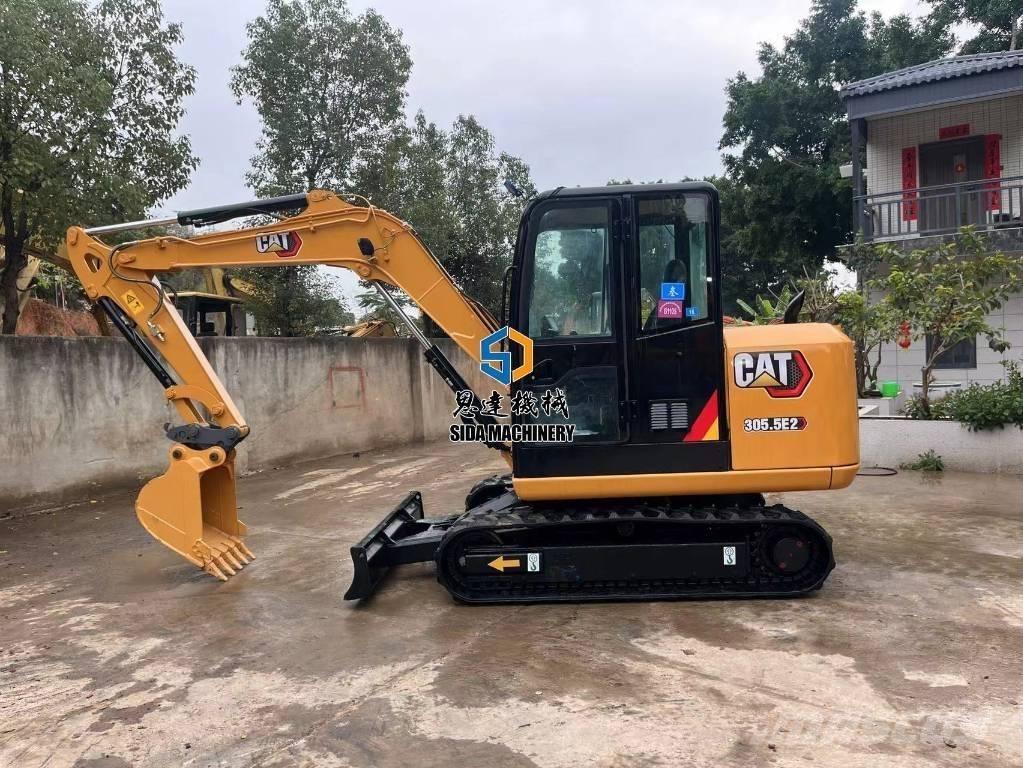 CAT 305.5E2 Excavatoare pe șenile
