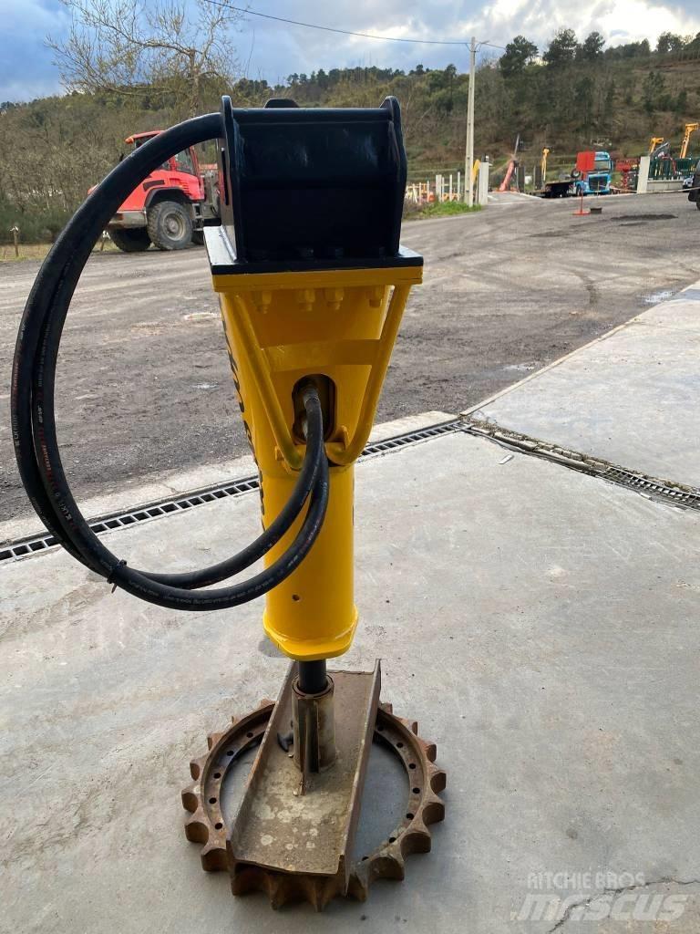 Montabert SD28 Ciocane / Concasoare