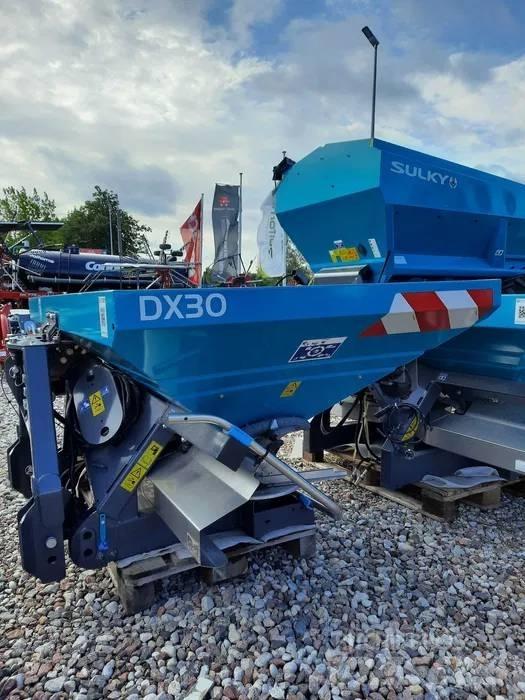 Sulky DX 30 Împrastierea mineralelor