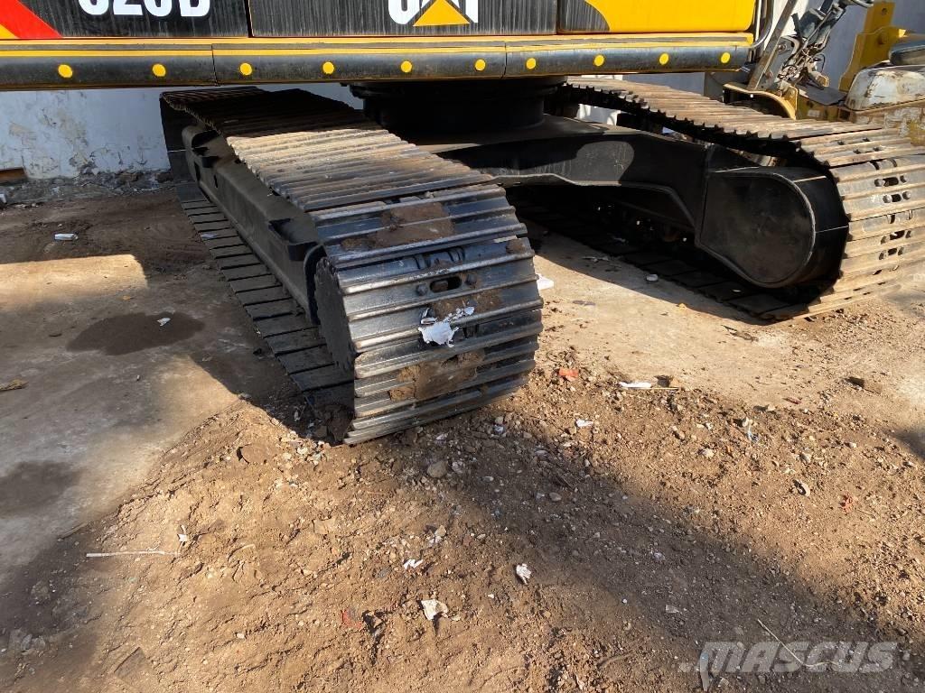 CAT 320 D Excavatoare pe șenile
