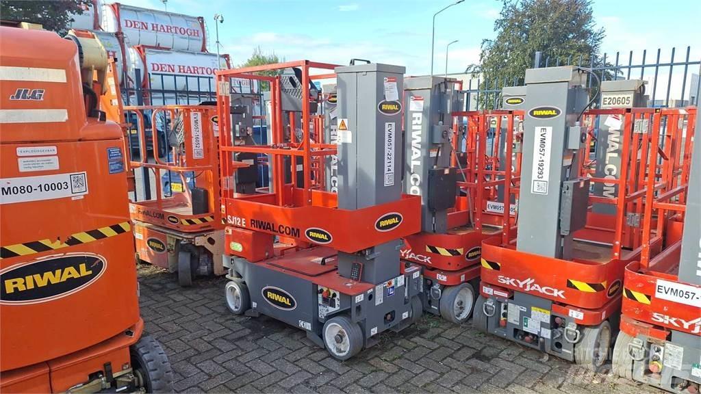 SkyJack SJ12 Alte ascensoare si platforme