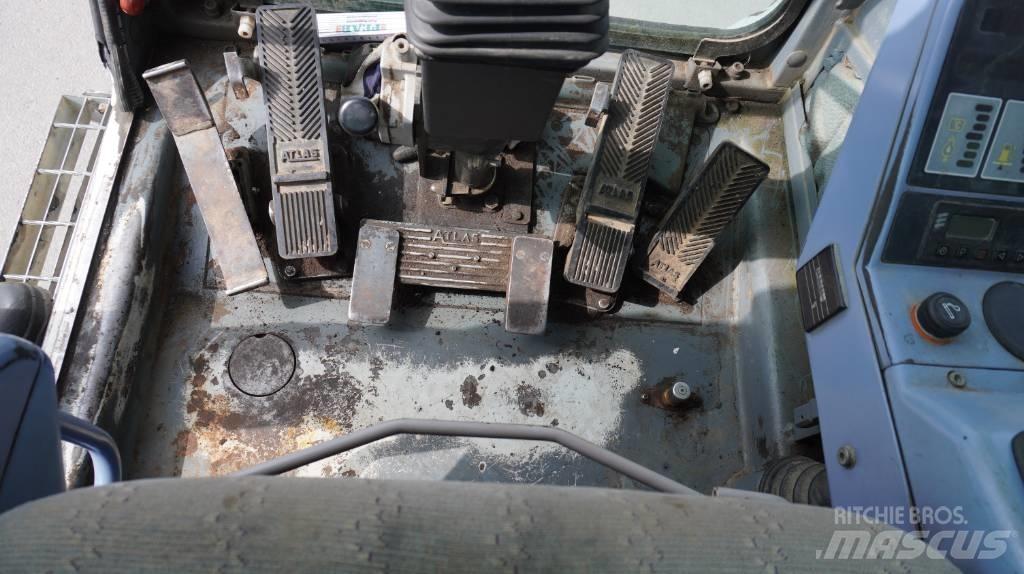 Atlas 1404  Retrade Excavatoare cu roti