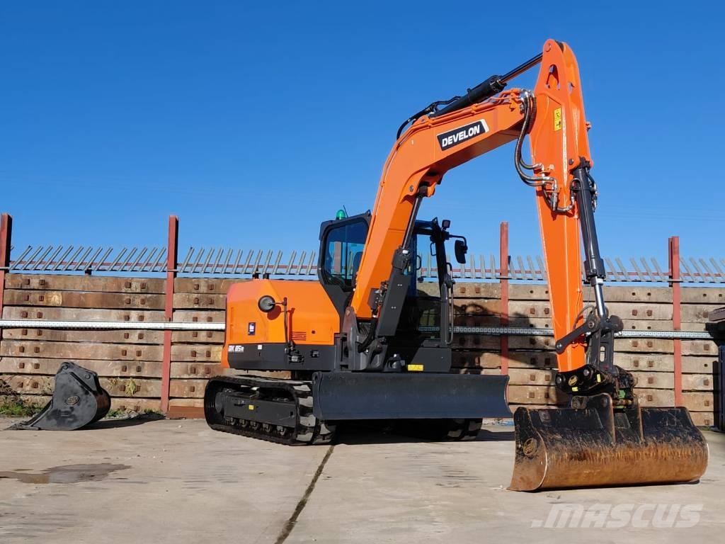 Develon DX85R Excavatoare 7t - 12t