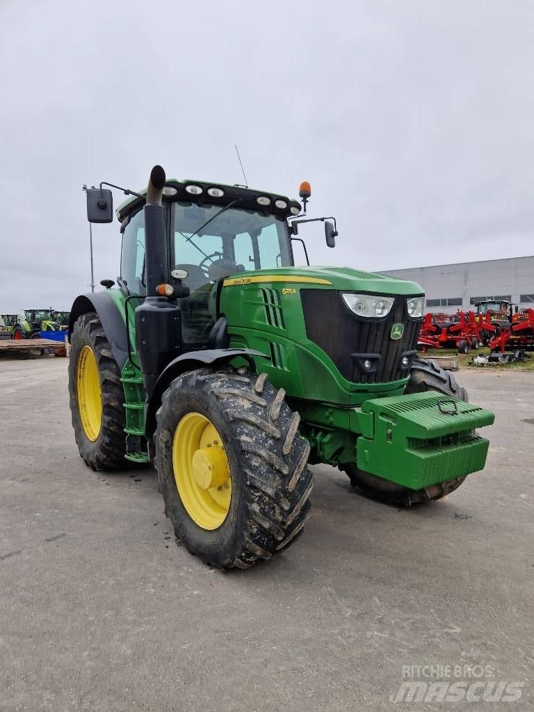 John Deere 6215 R Tractoare