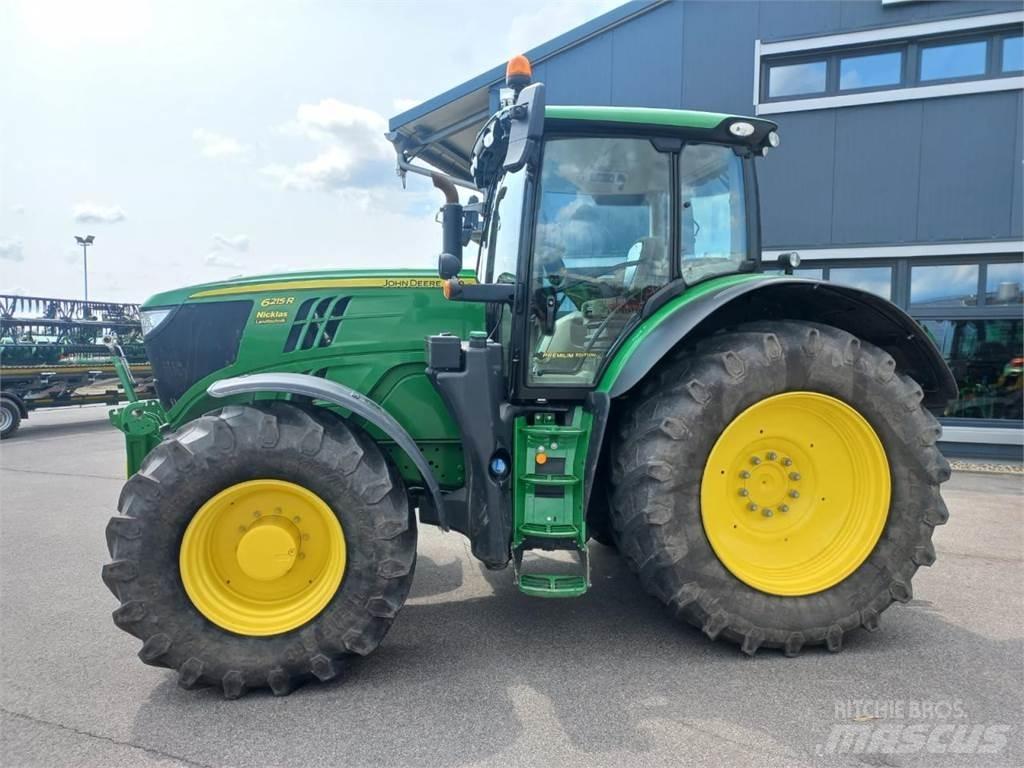 John Deere 6215R Tractoare