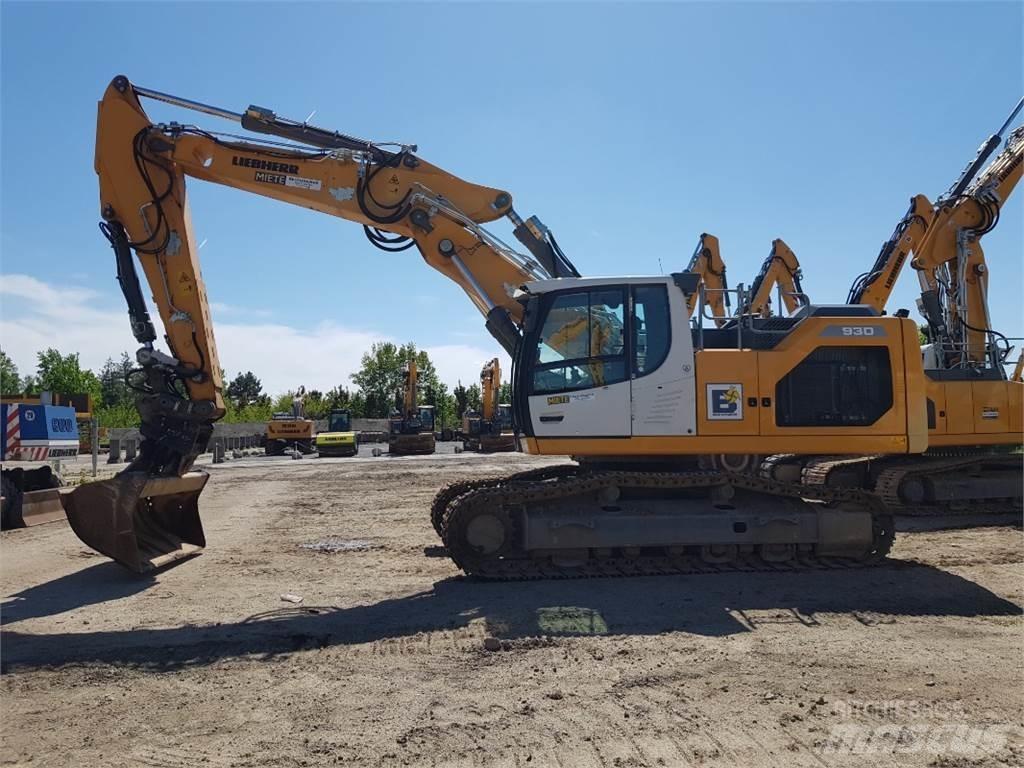 Liebherr R930 Excavatoare pe șenile
