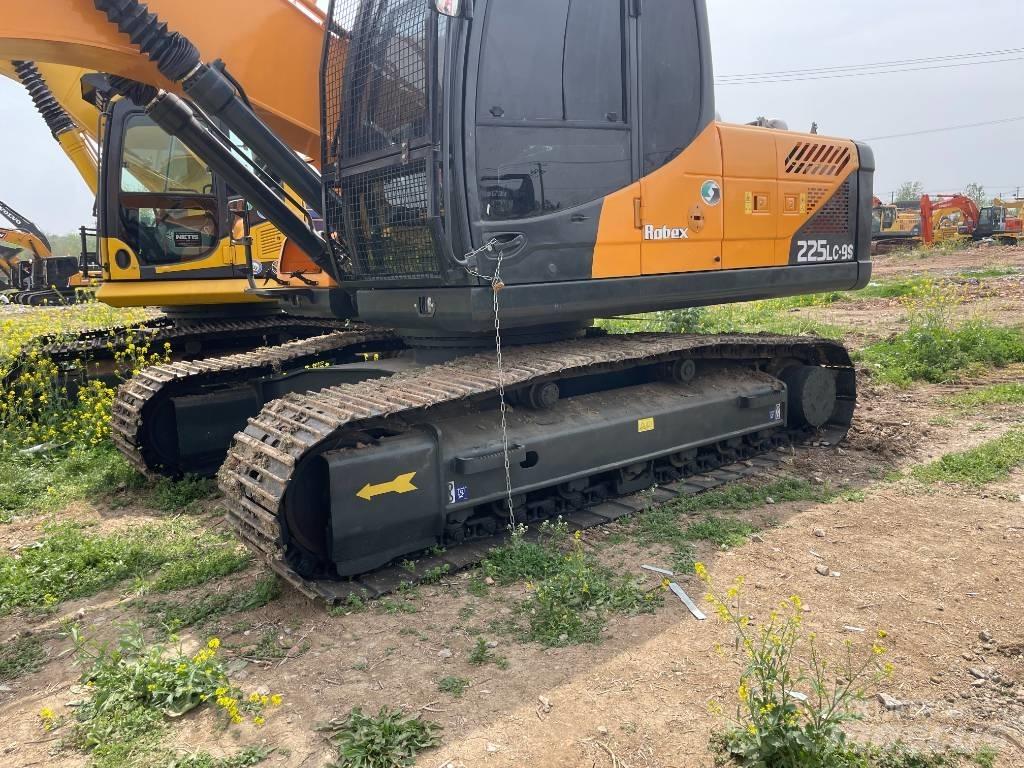 Hyundai 220LC-9S Excavatoare pe șenile
