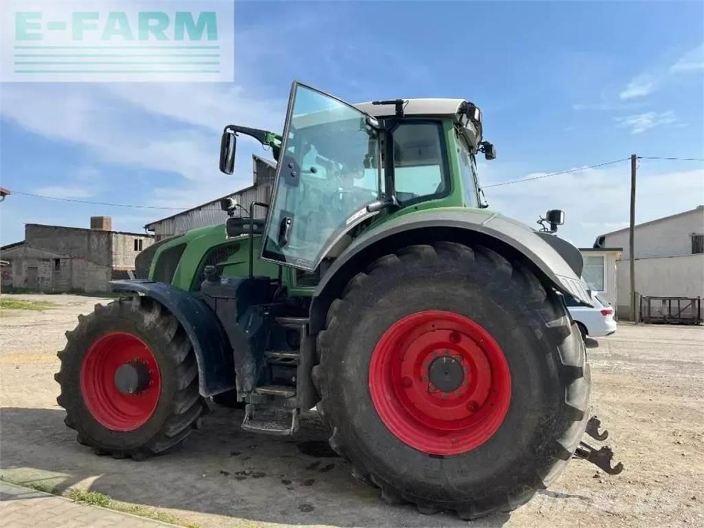 Fendt 826 vario Tractoare