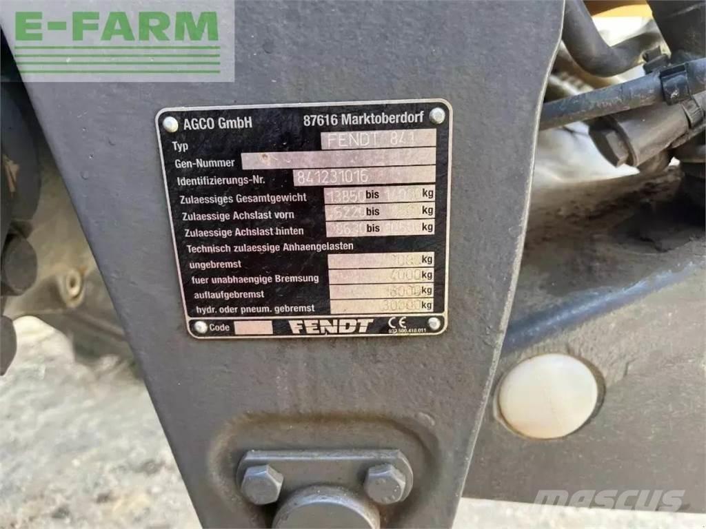 Fendt 826 vario Tractoare
