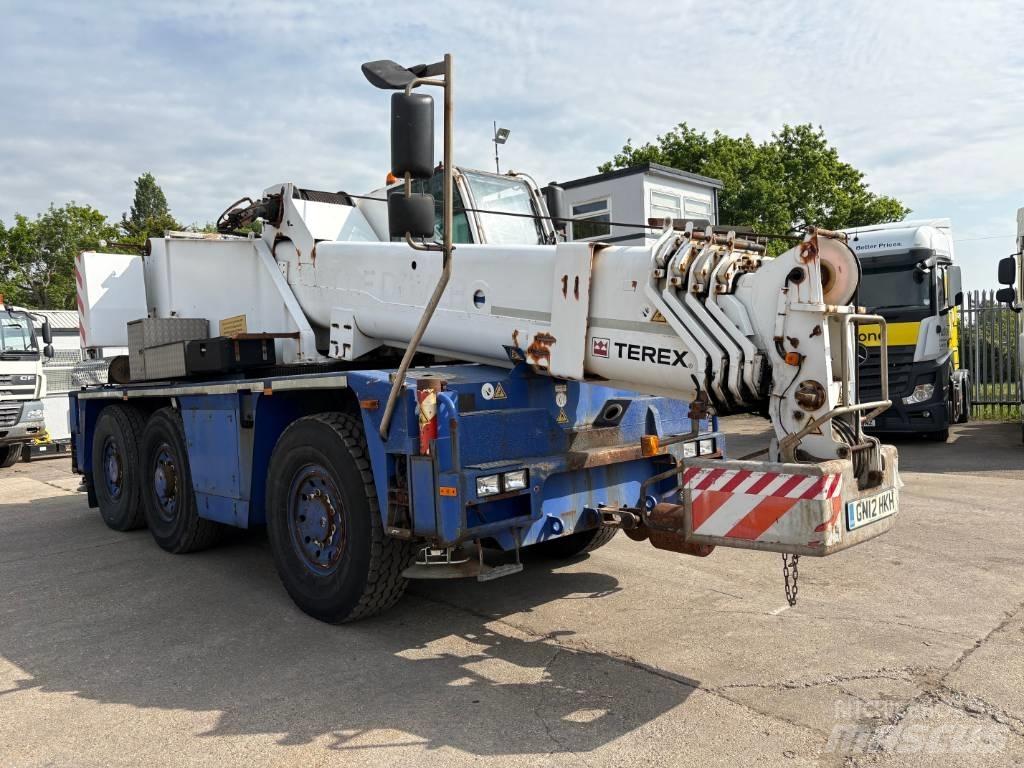 Terex AC 40 City Macara pentru orice teren