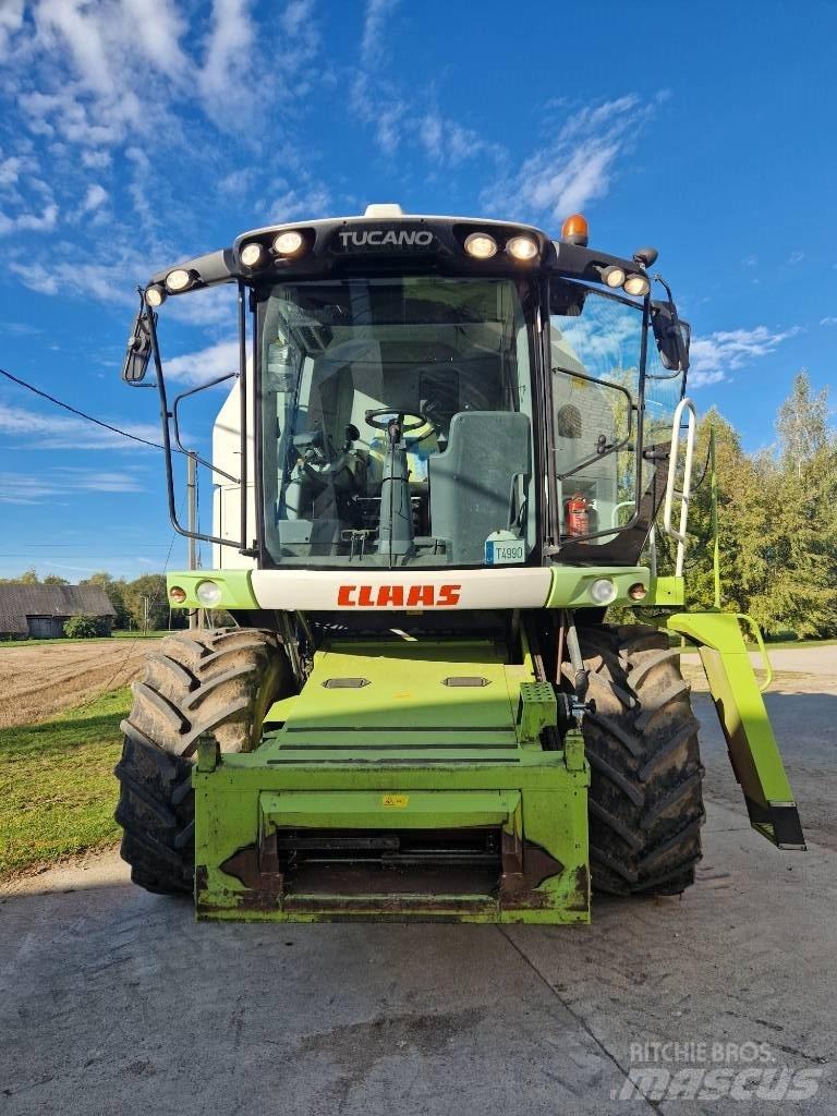 CLAAS Tucano 320 Combine de secerat