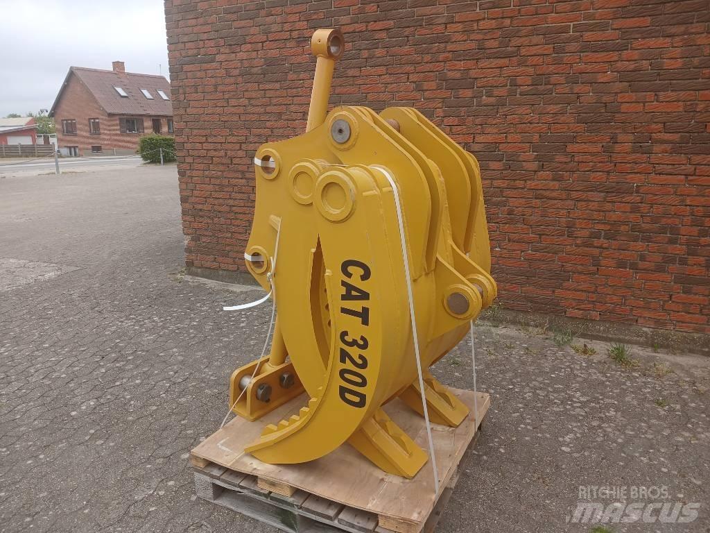 CAT 320 Excavatoare pe șenile
