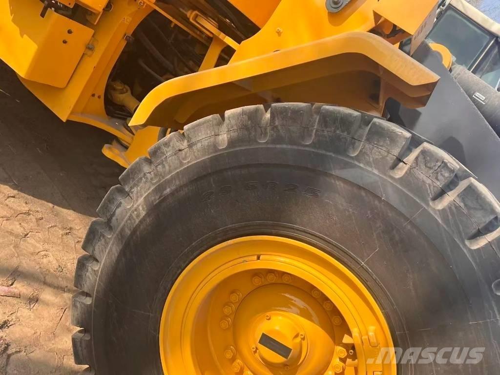 Volvo L 120 Incarcator pe pneuri