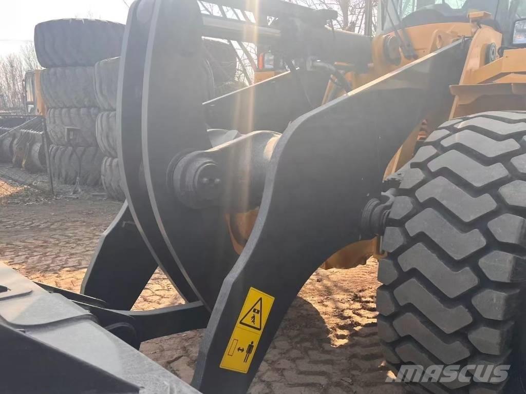 Volvo L 120 Incarcator pe pneuri
