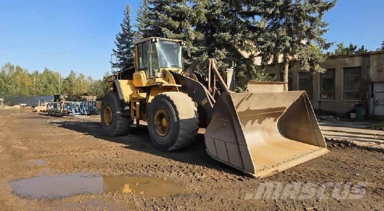 Volvo L 220 F Incarcator pe pneuri