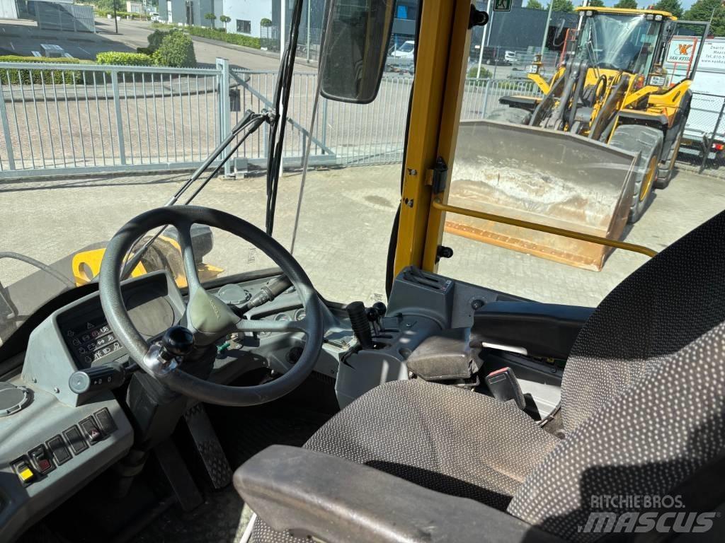 Volvo L70C Incarcator pe pneuri