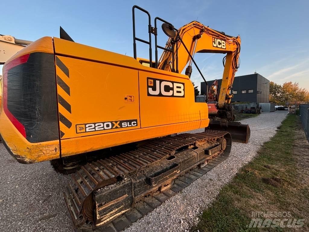 JCB 220 Excavatoare pe șenile
