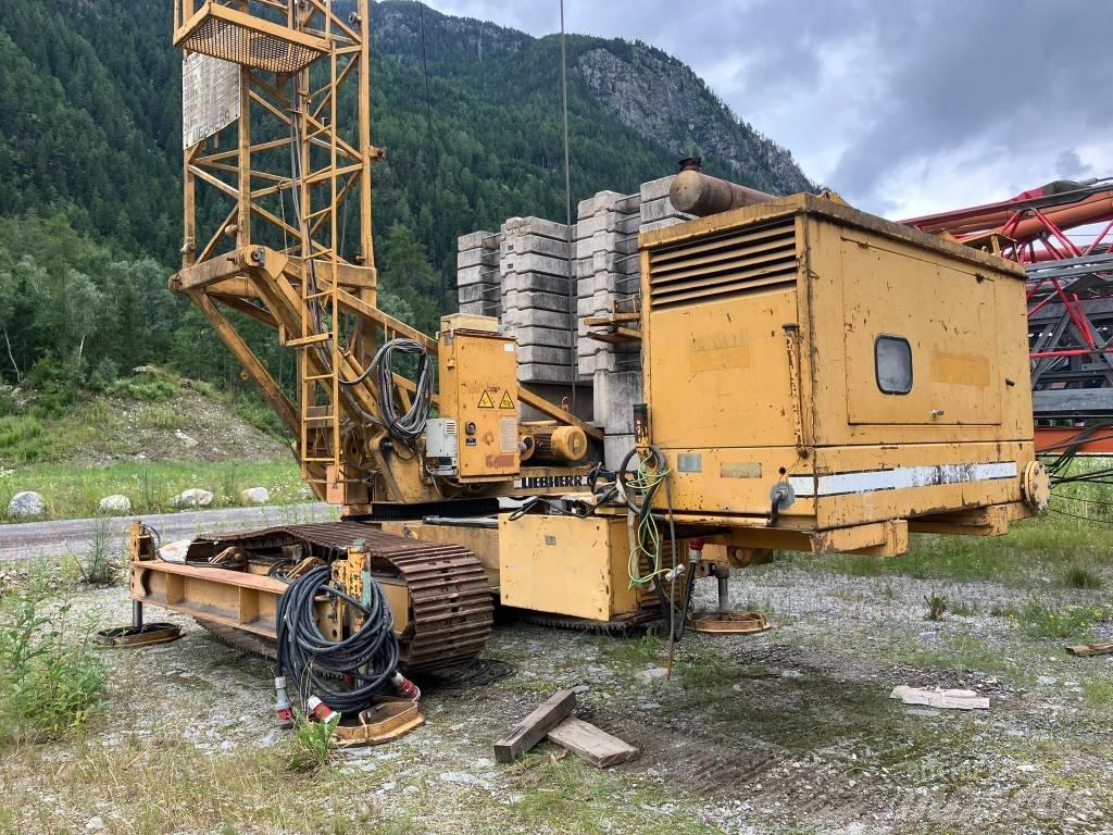 Liebherr LH 35 KR Macarele