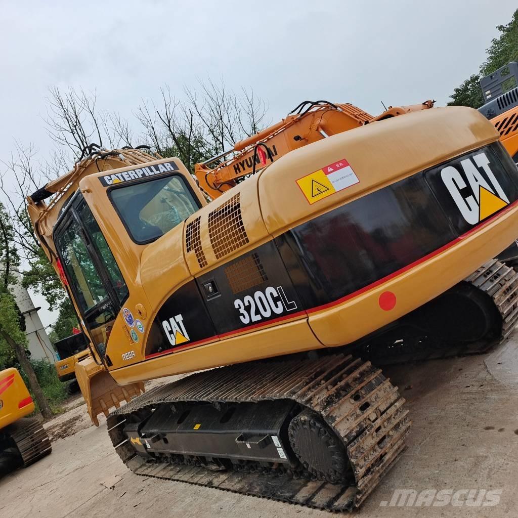 CAT 320 C L Excavatoare pe șenile
