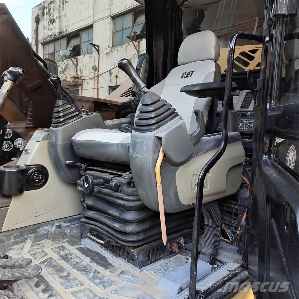 CAT 307 Excavatoare pe șenile
